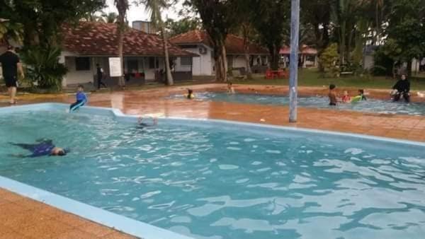 Green Town Hotel And Resort Porto Dickson Exterior foto